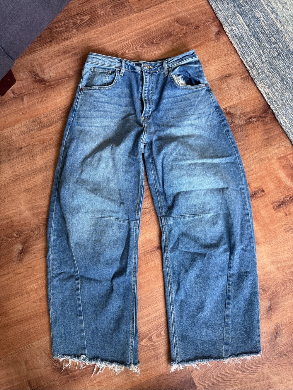 Just Black Women's Barrel Jeans